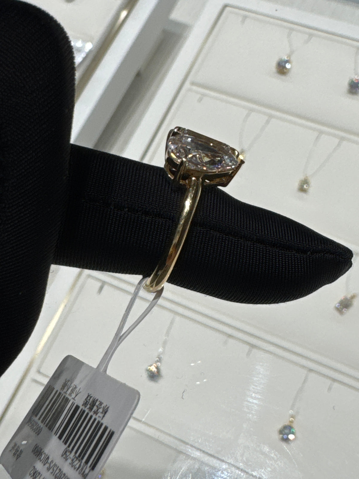 Payment for Tiffany to pay(3.951ct/2)