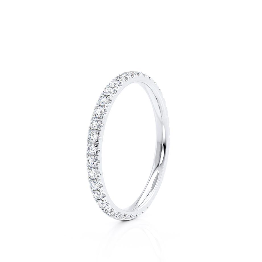 Floating display of the LUNA band in a stack-style angle, capturing the refined craftsmanship and 360° sparkle.