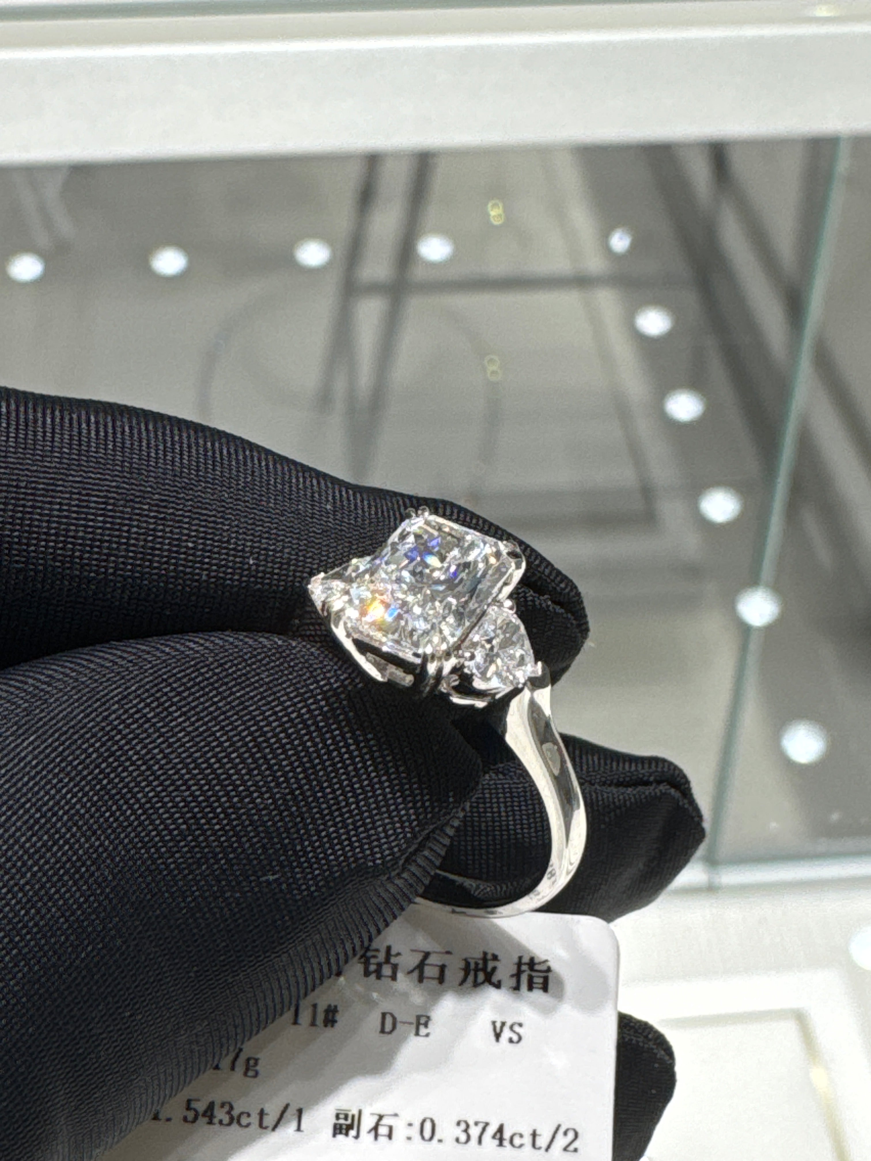 Payment for Carolina(Three stones Radiant Cut 1.54ct+0.37ct)