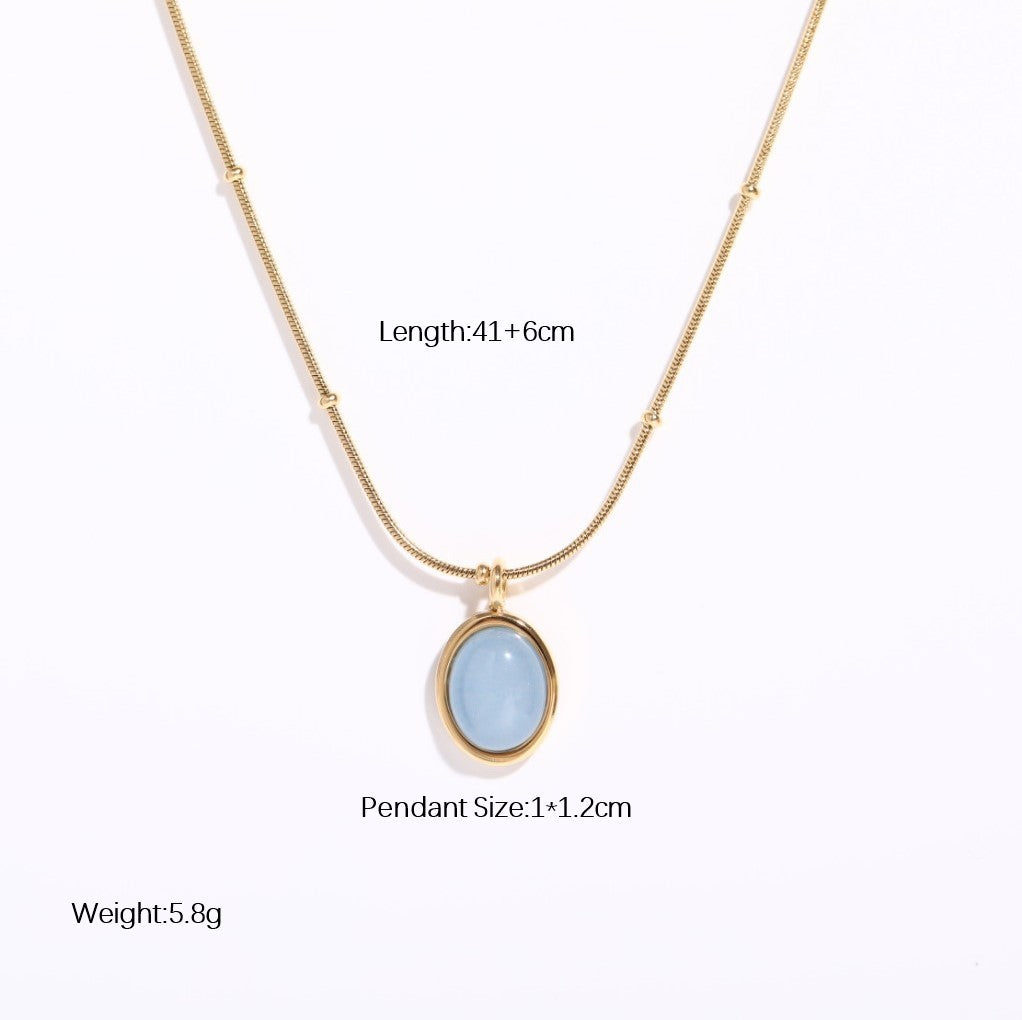 18K gold Aquamarien  natural stone,